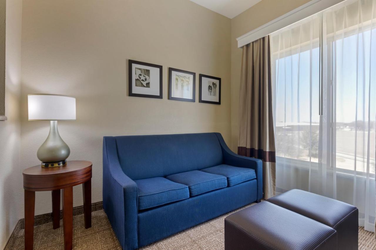 Comfort Suites Gainesville Exteriér fotografie